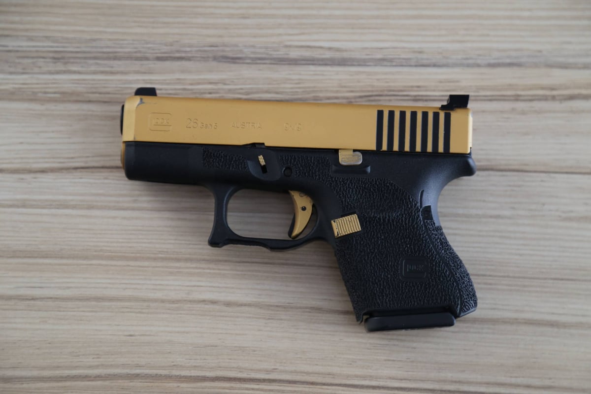 Glock 26 Gen5 - modyfikowany, 2 magazynki, trytowe przyrządy