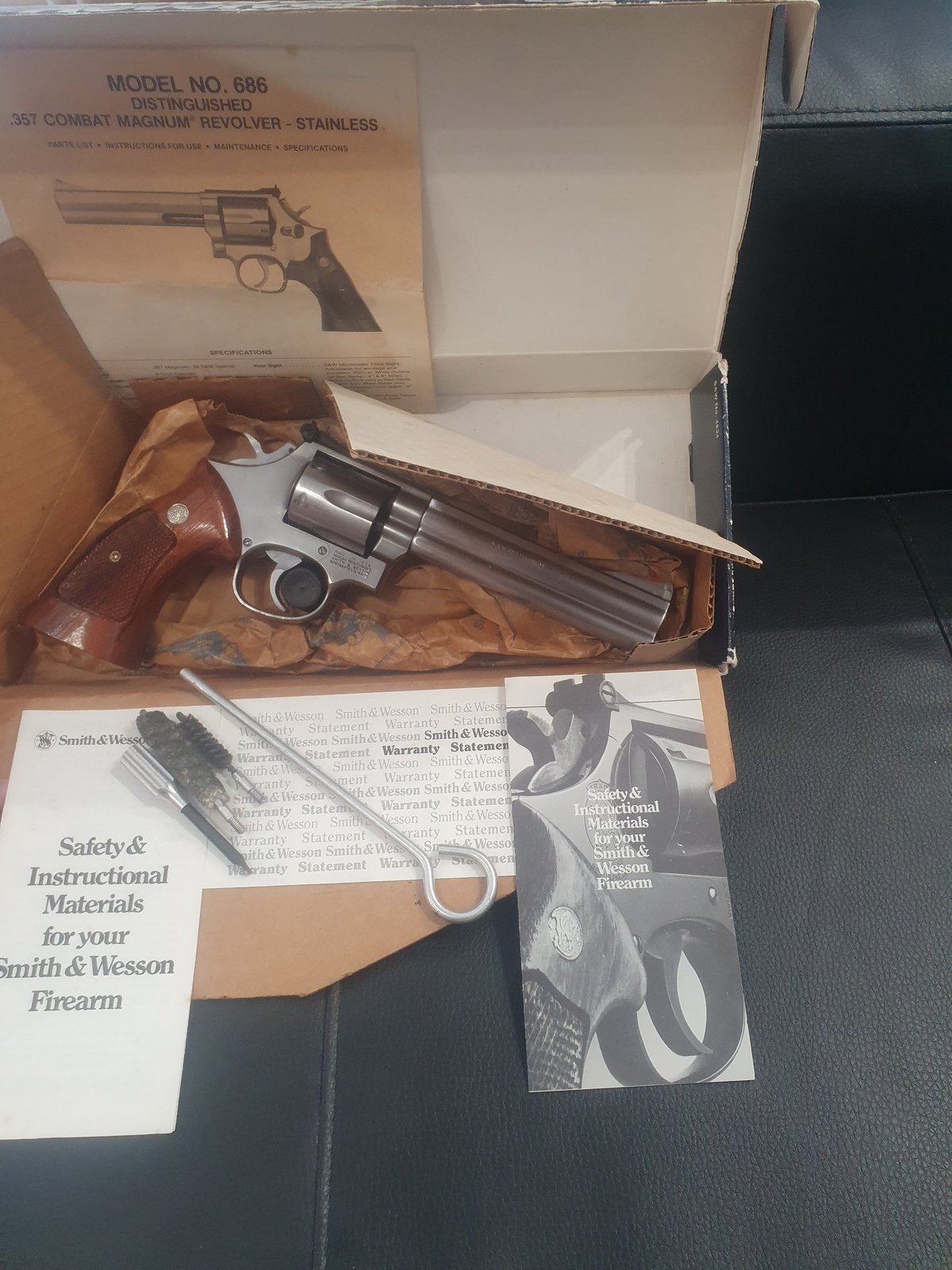 Smith & Wesson Model 686-1 - Rzadki zestaw kolekcjonerski Box-Complete